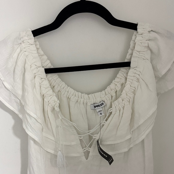 Express White Ruffled Blouse - Picture 2 of 4